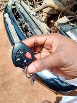A picture of Tiny light Camry