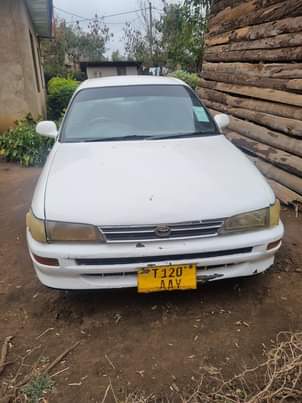 A picture of Nauza gari toyota corolla
