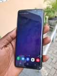 A picture of Samsung s9
