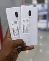 A picture of Aquos zero 2