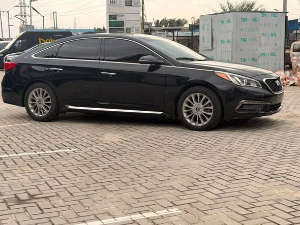 A picture of 2015 Foreign used Hyundai Sonata Limited at 14 5M only