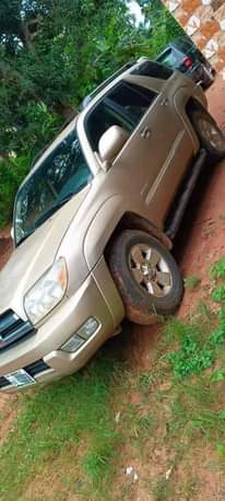 A picture of 2006 Toyota 4runnrer