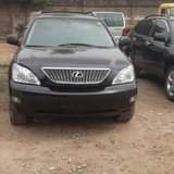 A picture of LEXUS RX 330 2004