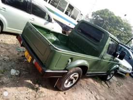 A picture of Suzuki samurai