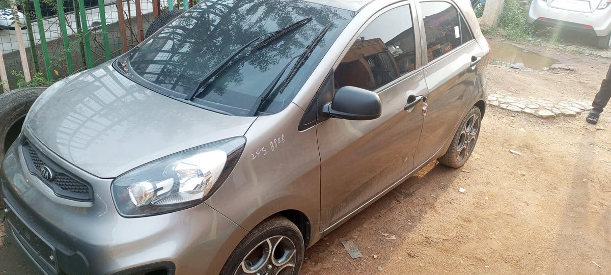 A picture of 2015 Chevrolet spark