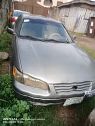 A picture of Camry tiny light everything working perfectly AC working Owner need