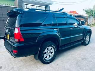 A picture of Toyota surf