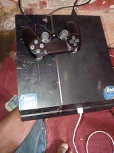 A picture of PS4 STANDARD WITH 2PADS FIFA 23 500GB HDD Ush600000 0751276002