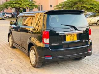 A picture of Toyota Rumion
