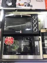A picture of Deep fryer and microwave 0704297488