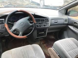 A picture of Toyota Sienna