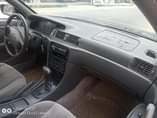 A picture of Toyota Camry AKA tiny light