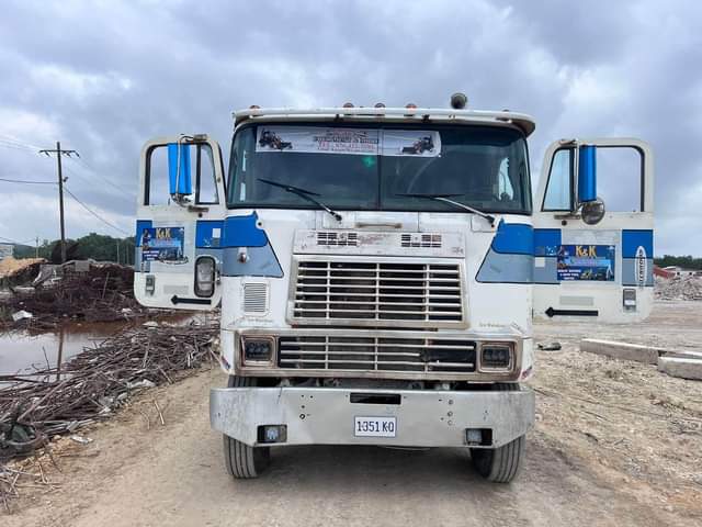 international trucks