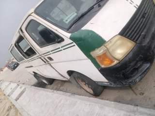 A picture of Awoof Nissan Urvan Bus