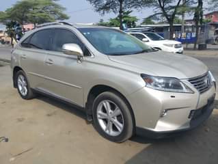 A picture of 2015 RX 350