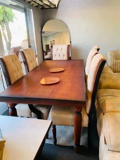 A picture of IBRAAH_FURNITURE_KIGAMBON_TZ JIPATIE DINNING TABLE VITI 6 KWA GARAMA NAFUU 0683805152
