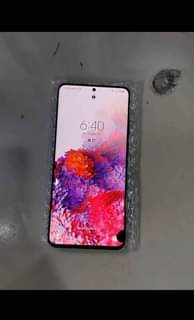 A picture of  Samsung S20 5G at 390k double sim call 0706721621