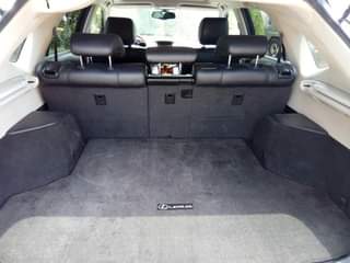 A picture of 2005 Lexus Rx330 Black. Autos 