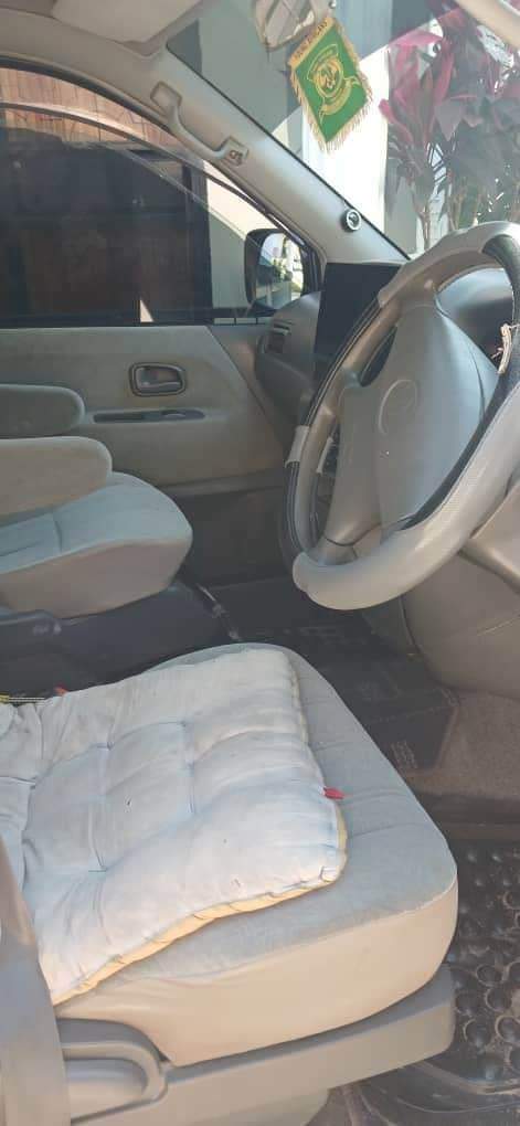 A picture of Toyota Noah sr50