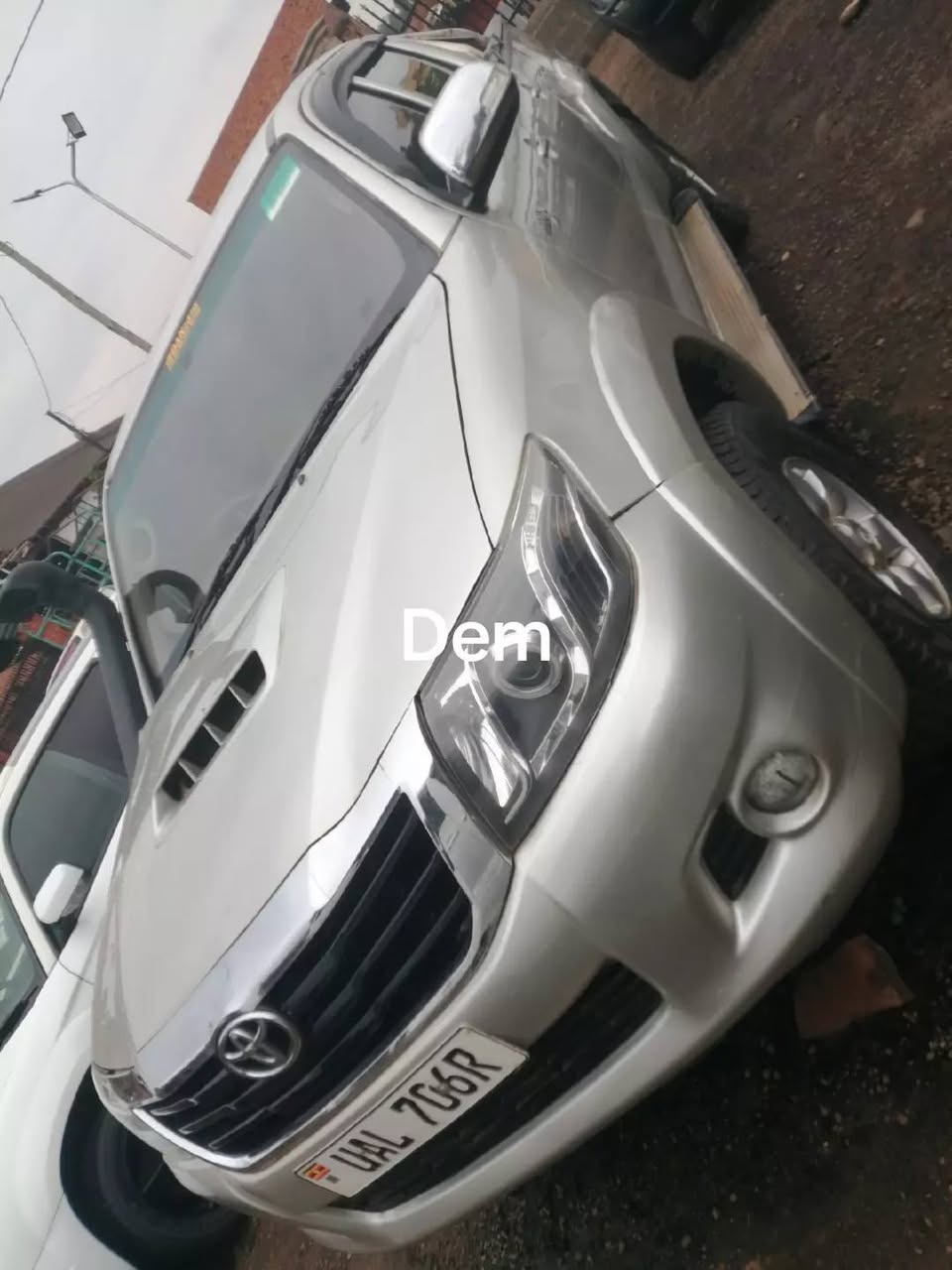 A picture of Toyota Japanese Doublecabins Used Cheaper and quality cars of yr