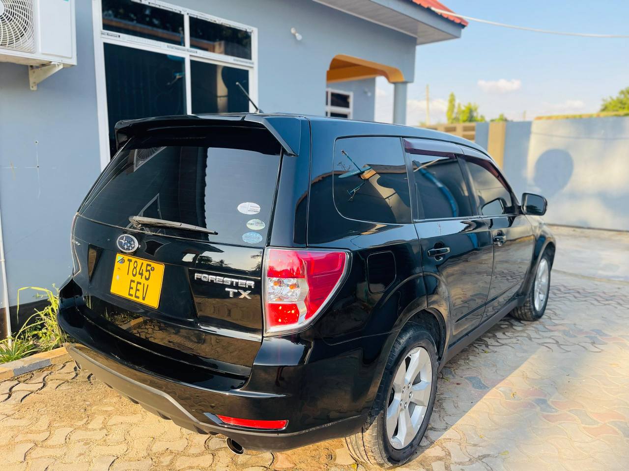 A picture of SUBARU FORESTER TURBO 2011