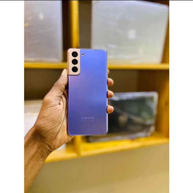 A picture of Samaung S21 5G 256GB