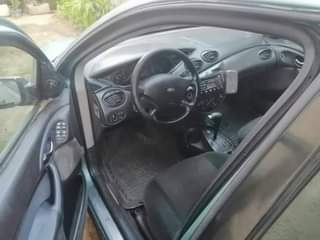 A picture of 2002 Ford 2002