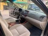 A picture of Extremely clean Toyota Camry 04 XLE V4 