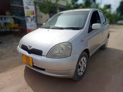A picture of Vitz old
