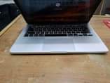 A picture of MacBook Pro Inauzwa