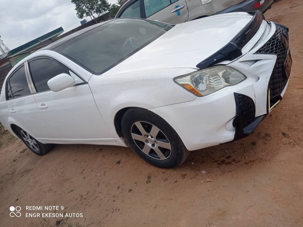 A picture of 2008 Toyota Avalon XLS Call 08060601456