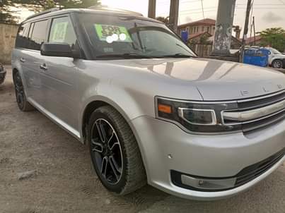 A picture of Ford FLEX 2014 Silver 08032534466