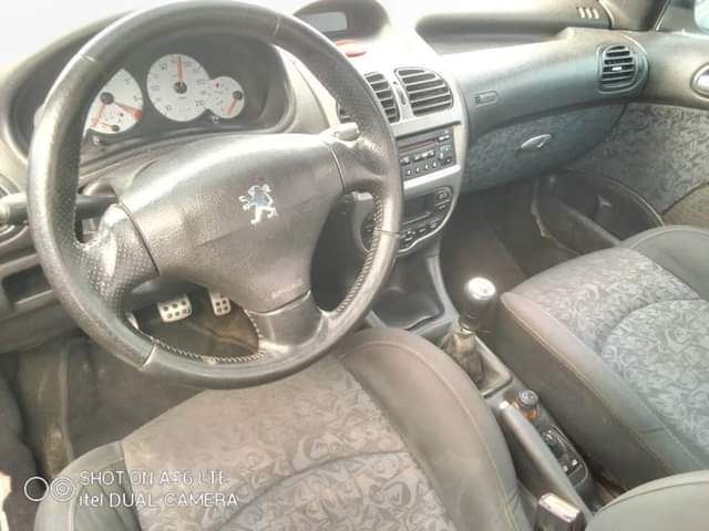 A picture of Registered 2005 Peugout 206cc Convertible First body paint Manual Bluetooth