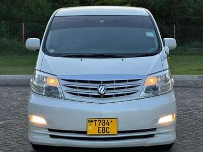 toyota alphard