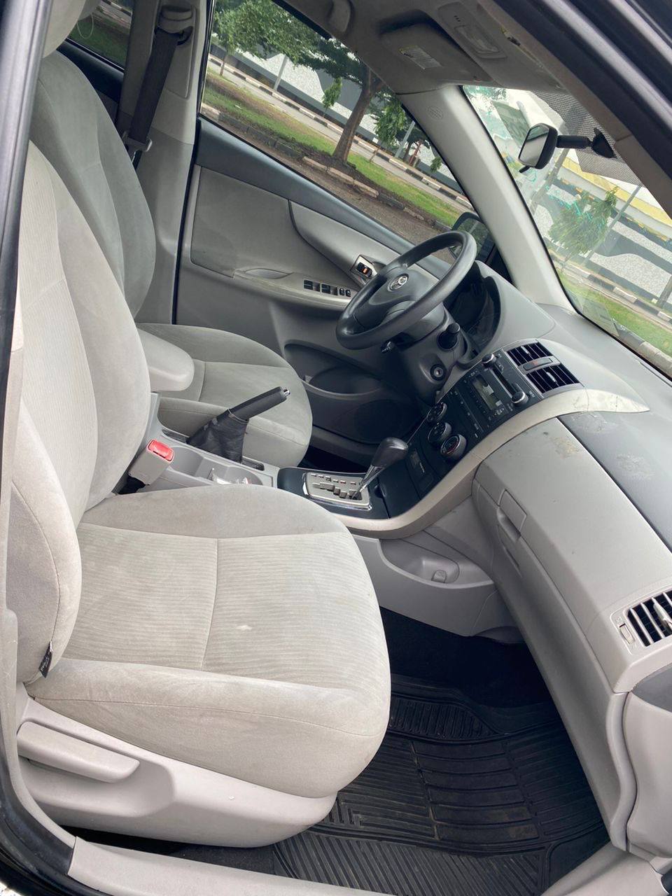 A picture of Toks 2010 Toyota Corolla