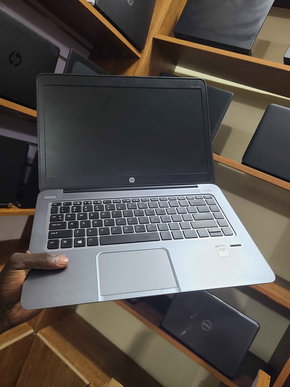 A picture of HP Folio 1040 G2