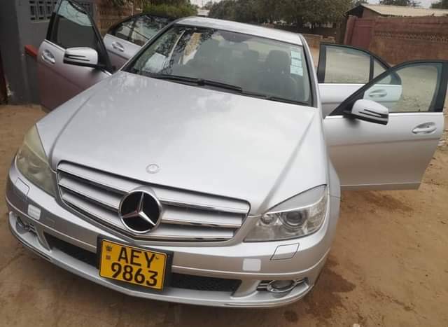 classifieds/cars mercedes