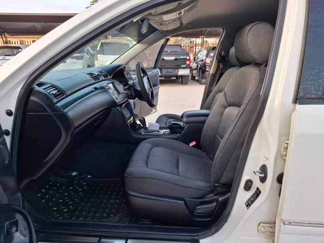A picture of 2003 TOYOTA BREVIS