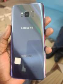 A picture of SAMSUNG GALAXY S8 PLUS CLEAN NO CRACK. NO DOT