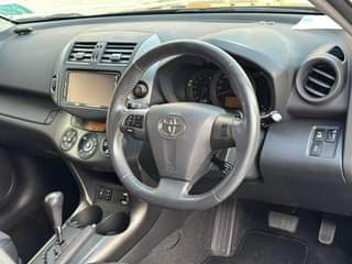 A picture of TOYOTA VANGUARD