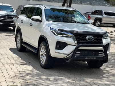used toyota fortuner