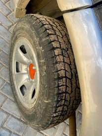 A picture of Suzuki Escudo True mpya Inauzwa Bei 3.5M Call 0714 562181