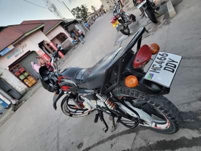 A picture of BOXER X CC 125 IPO FULL DOCUMENTARY INAUZWA 1 150