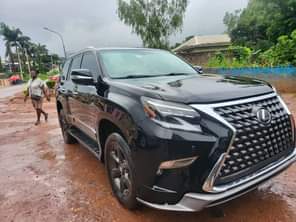 A picture of Distress sale Extremely clean and sound Lexus GX460 2014 upgrade