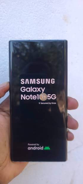 A picture of Samsung galaxy Note10 plus 5G