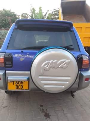 A picture of TOYOTA RAV 4
