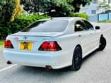 A picture of TOYOTA CROWN ATHLETE FOR SELL 13M OR EXCHANGE SO PLSEEEE