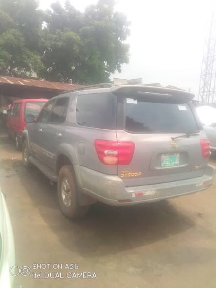 A picture of Toyota Sequoia
