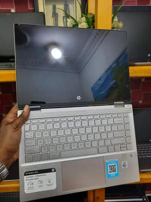A picture of Hp pavilion x360 14 touchsmart