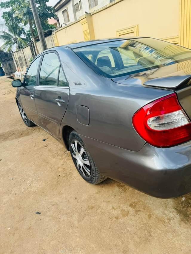 A picture of Neatly used 2004 Toyota Camry